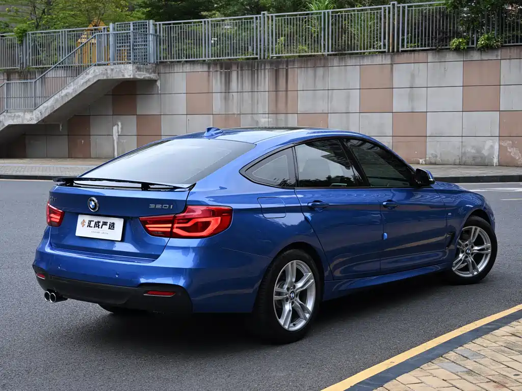 BMW 3 Series GT 2019 — фото 5