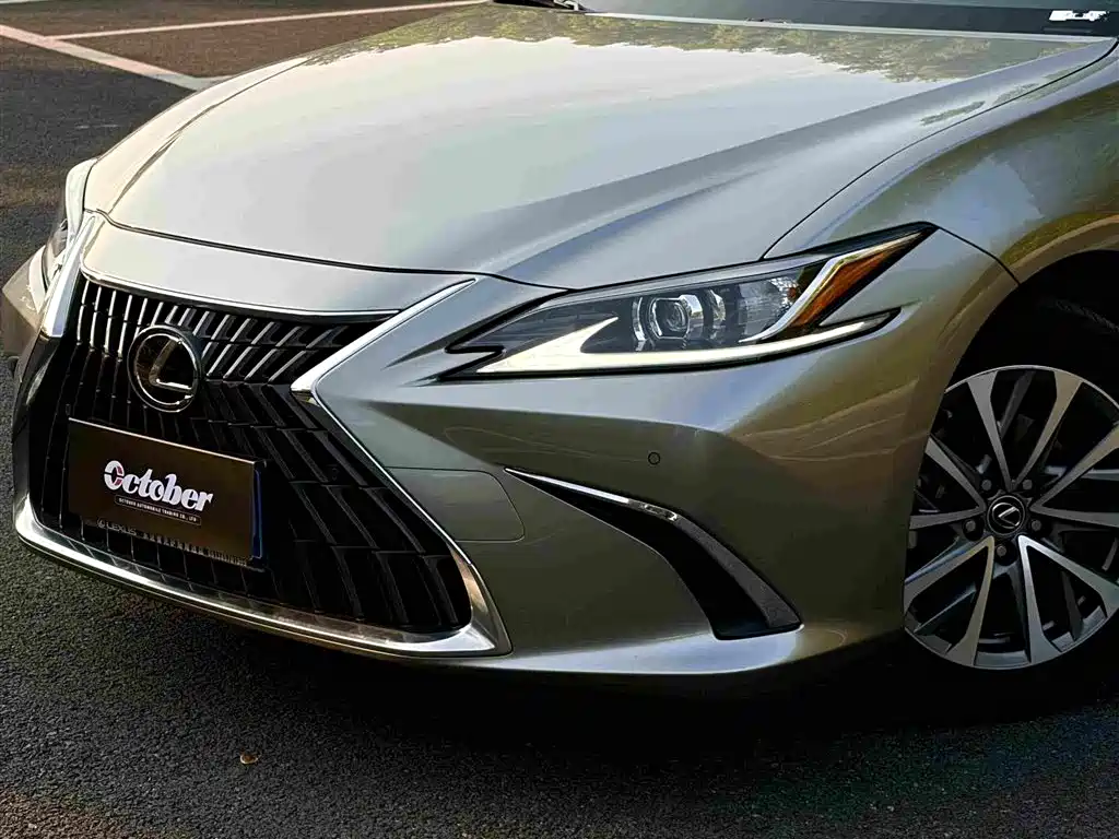 Lexus ES 2024 — фото 3