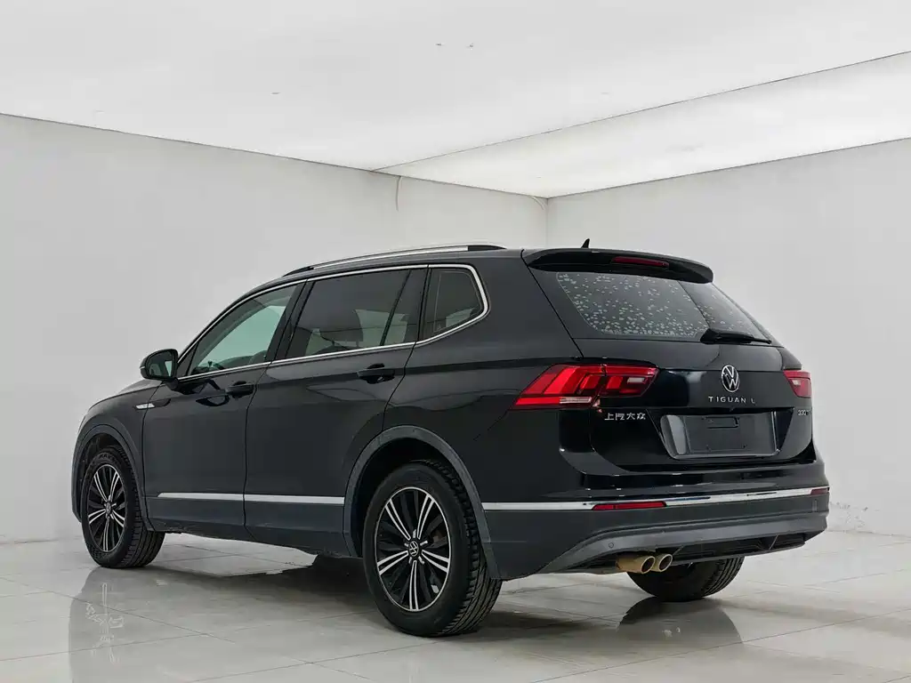 Volkswagen Tiguan L 2021 — фото 4