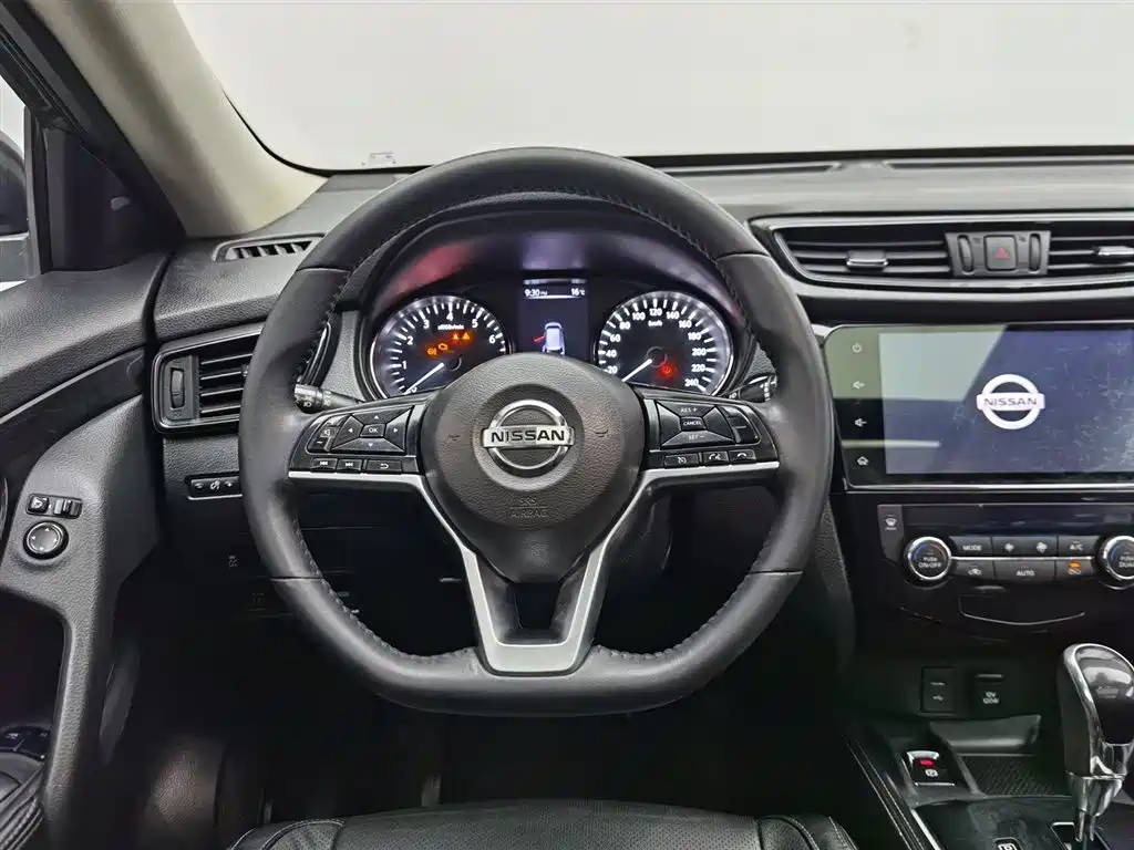 Nissan X-Trail 2020 — фото 11