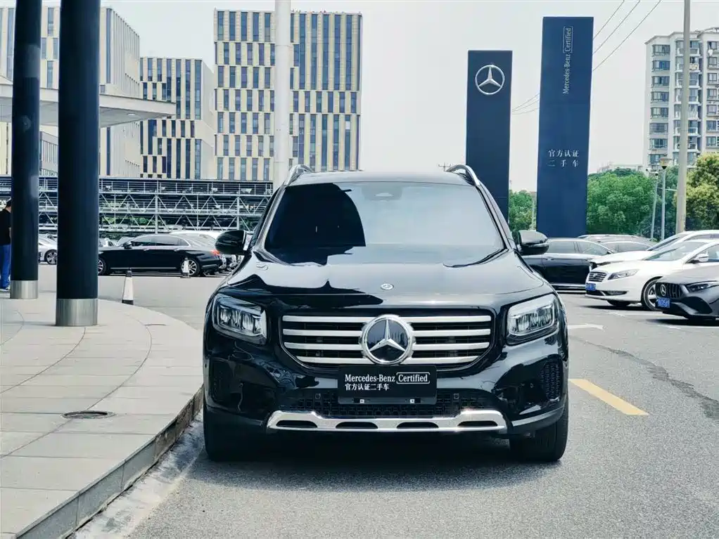 Mercedes-Benz GLB 2024