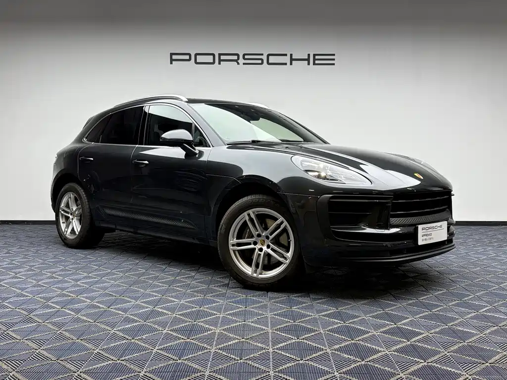 Porsche Macan 2023 — фото 14
