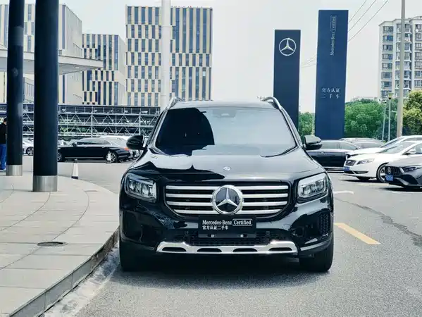 Mercedes-Benz GLB 2024