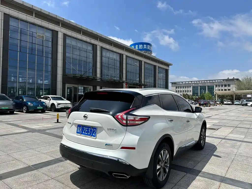Nissan Murano 2017 — фото 6