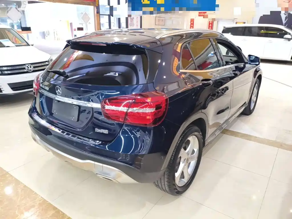 Mercedes-Benz GLA 2019