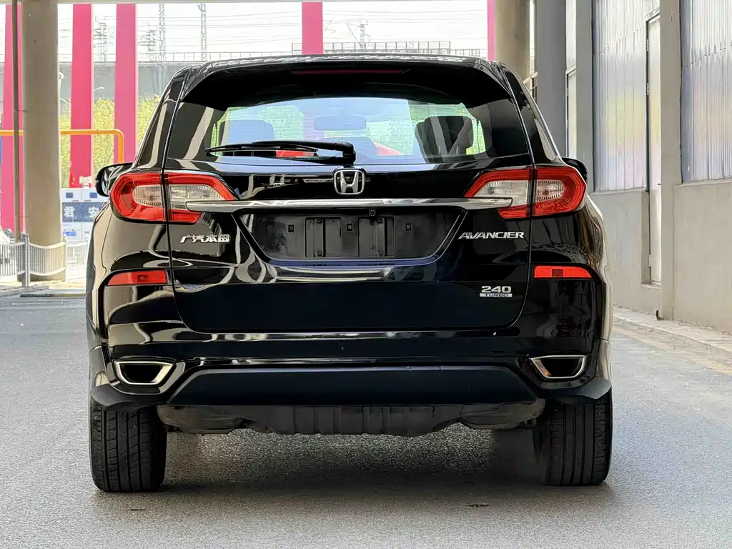 Honda Avancier 2018 — фото 5
