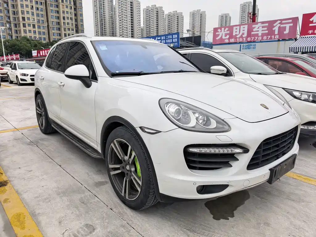 Porsche Cayenne 2013