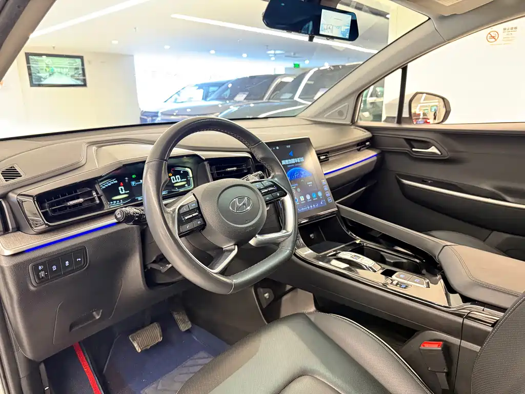 Hyundai Custo 2022 — фото 10