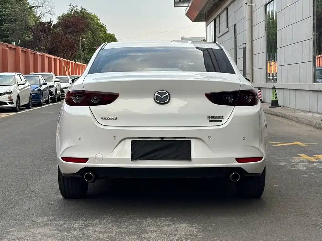 Mazda 3 Angkesela 2021