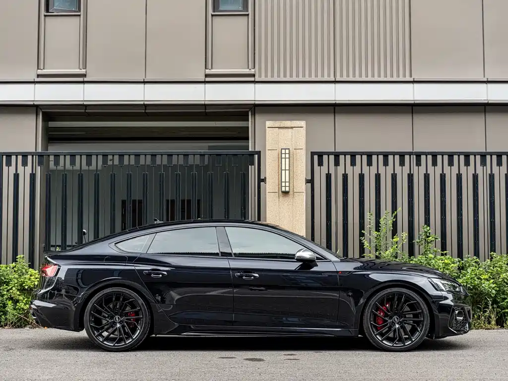 Audi RS 5 2023