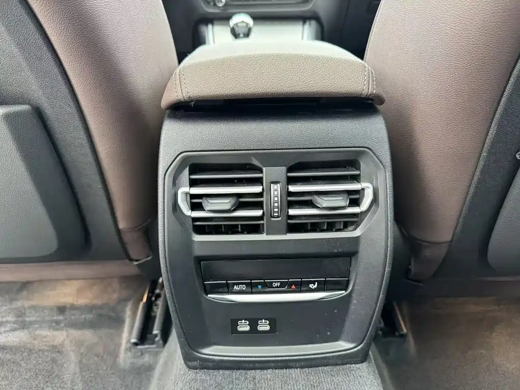 BMW 3 Series 2020 — фото 15