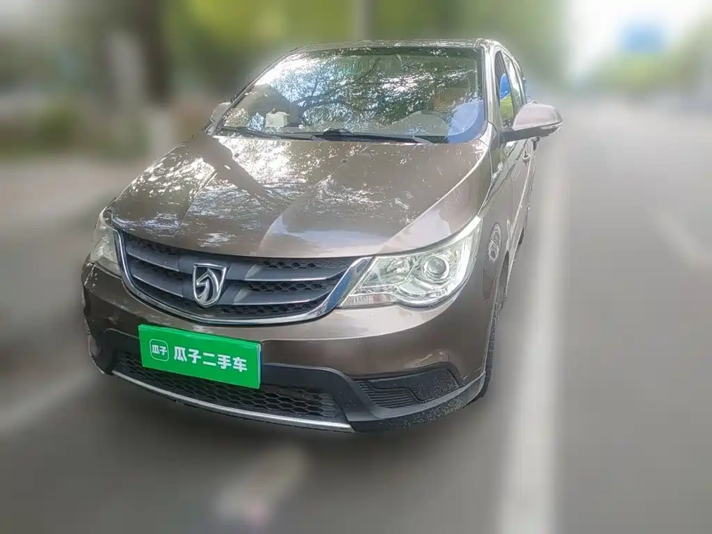 Baojun 730 2015