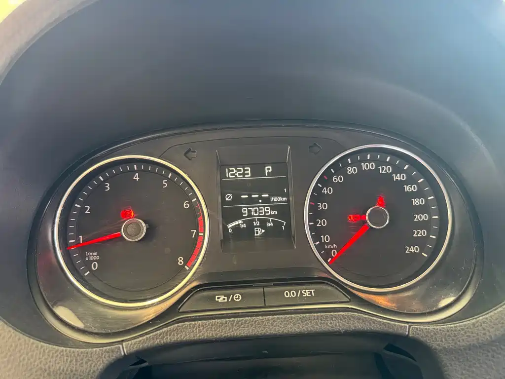 Volkswagen Polo 2016