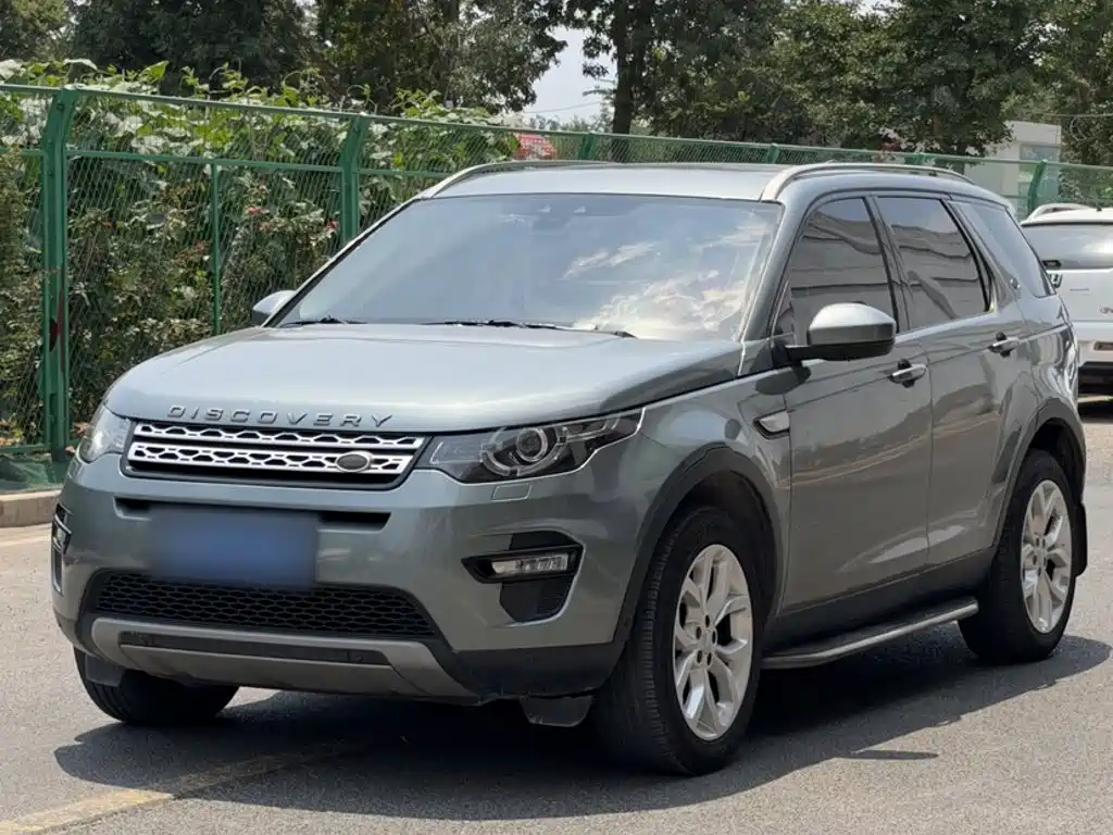 Land Rover Discovery Sport 2018 — фото 1