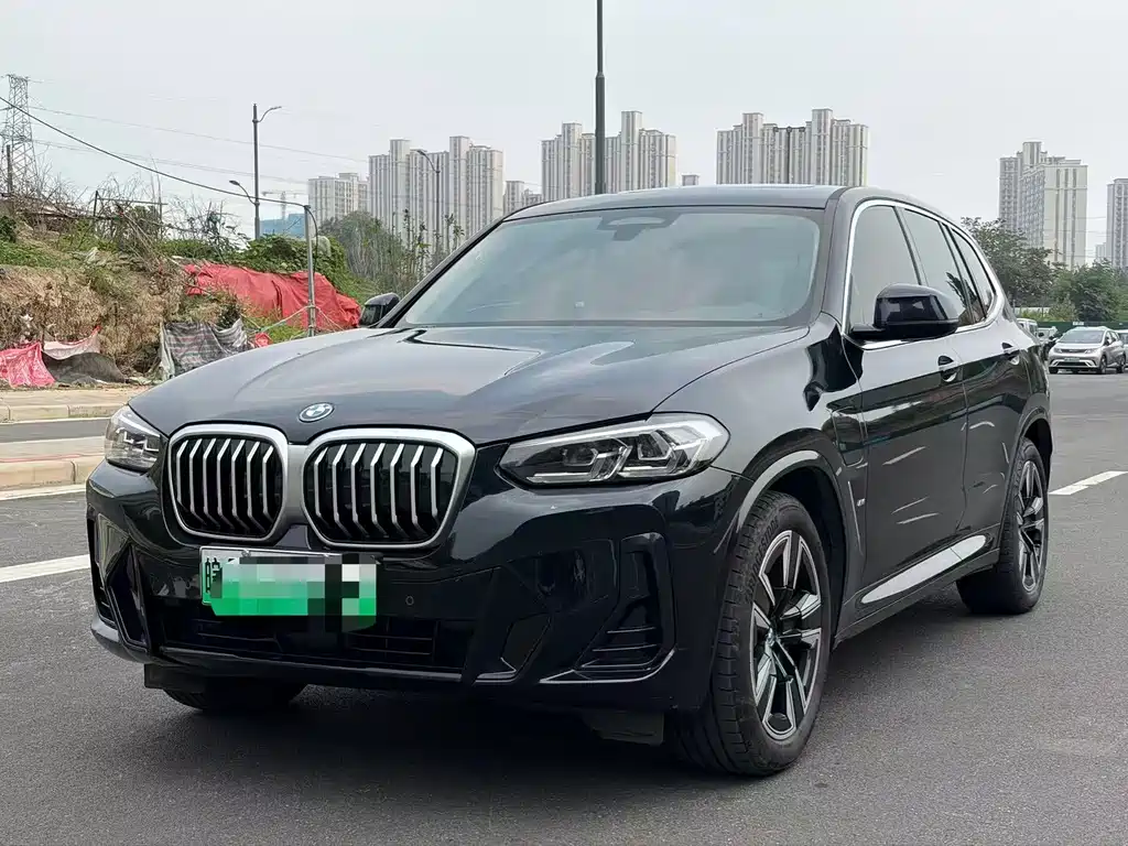 BMW iX3 2024