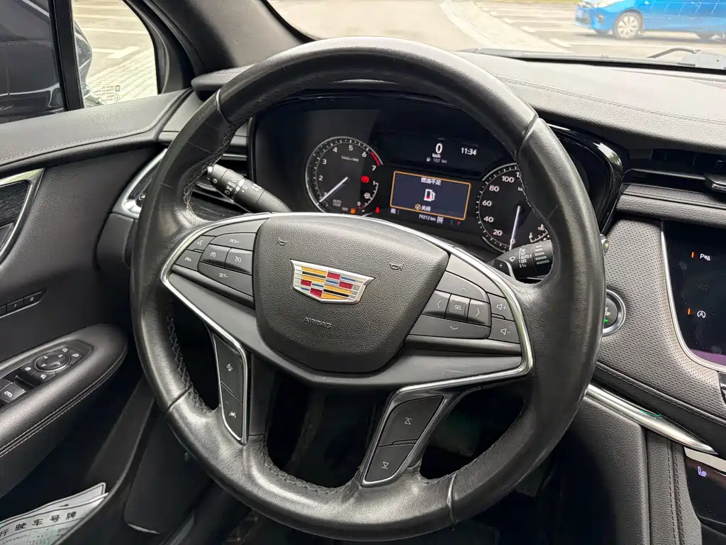 Cadillac XT5 2021 — фото 14