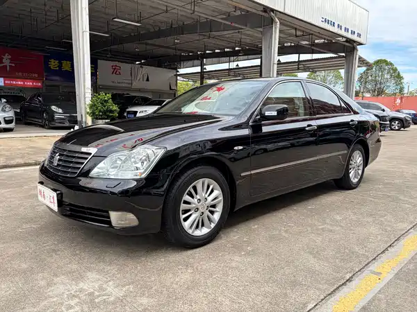 Toyota Crown 2008