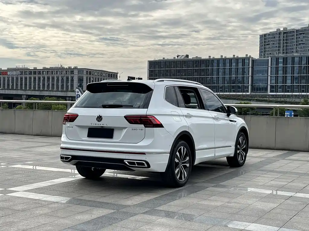 Volkswagen Tiguan L 2024 — фото 16