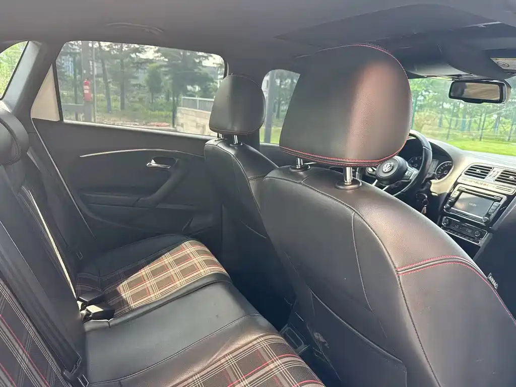 Volkswagen Polo 2016