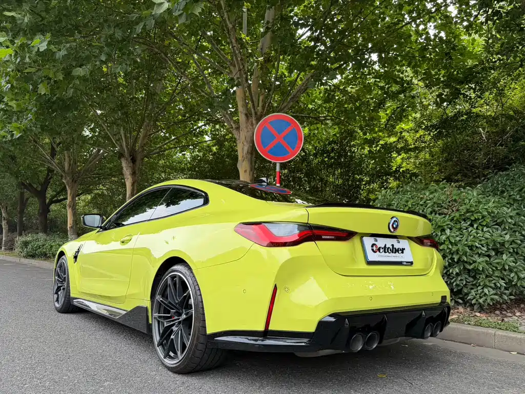BMW M4 2023 — фото 14