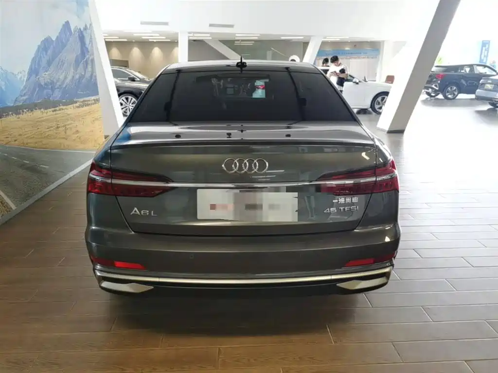 Audi A6L 2023 — фото 10