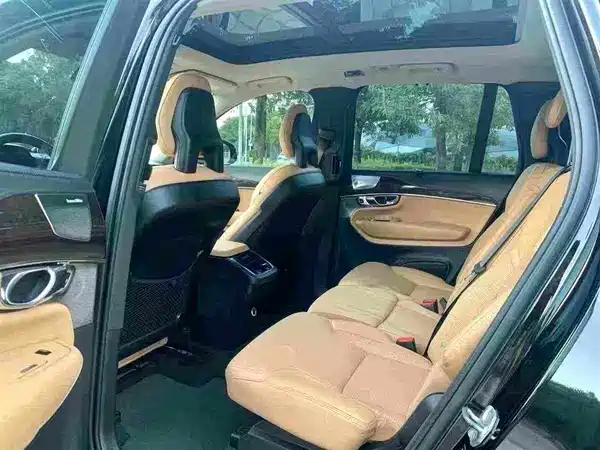 Volvo XC90 2016