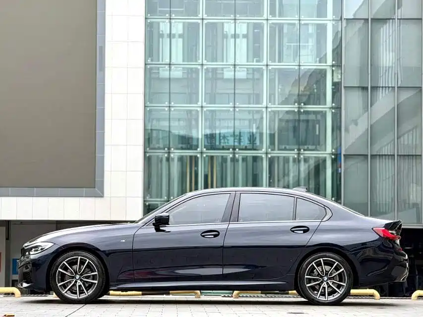 BMW 3 Series 2020