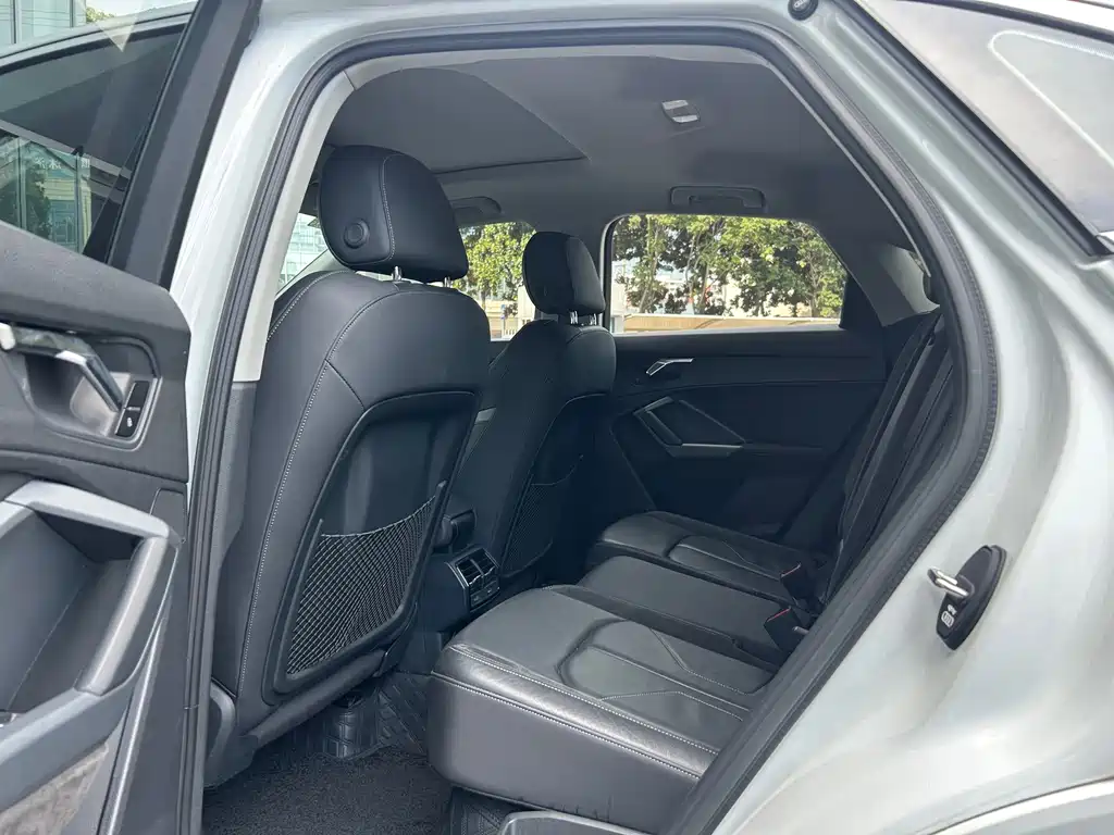 Audi Q3 Sportback 2021 — фото 10