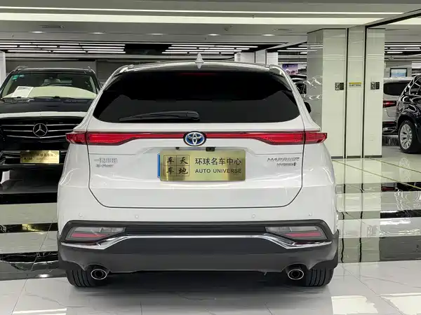Toyota Harrier 2023