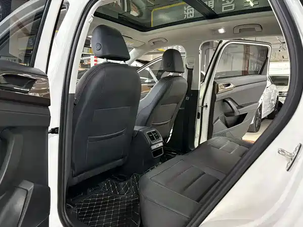 Volkswagen Tharu 2022