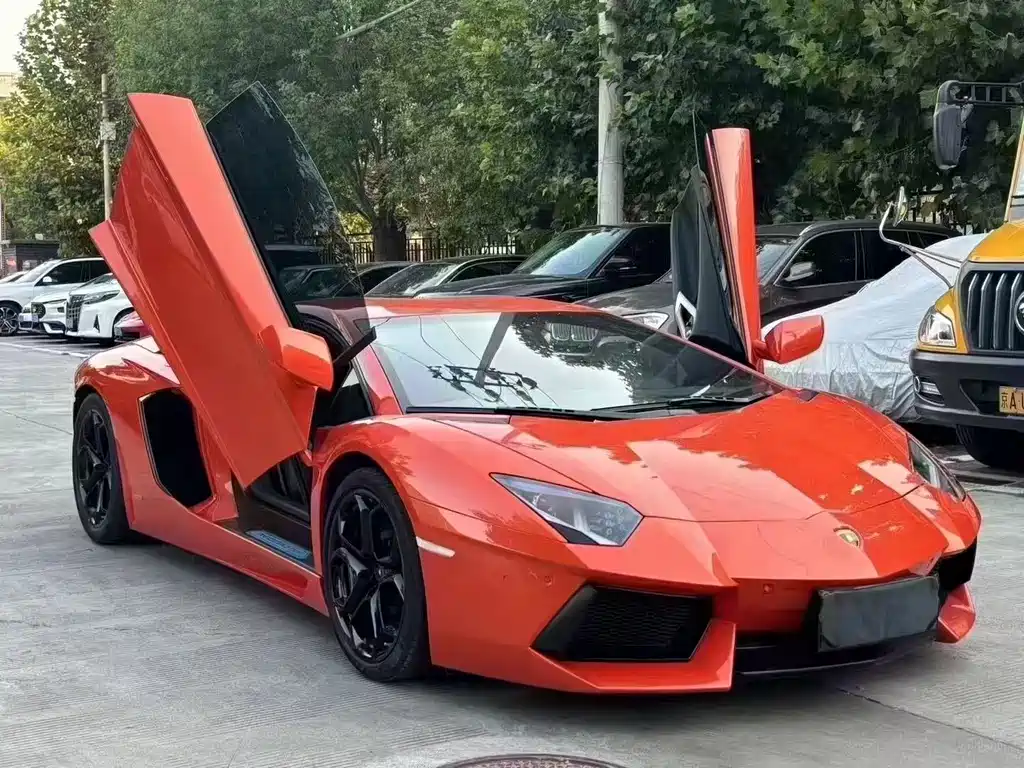 Lamborghini Aventador 2012 — фото 4