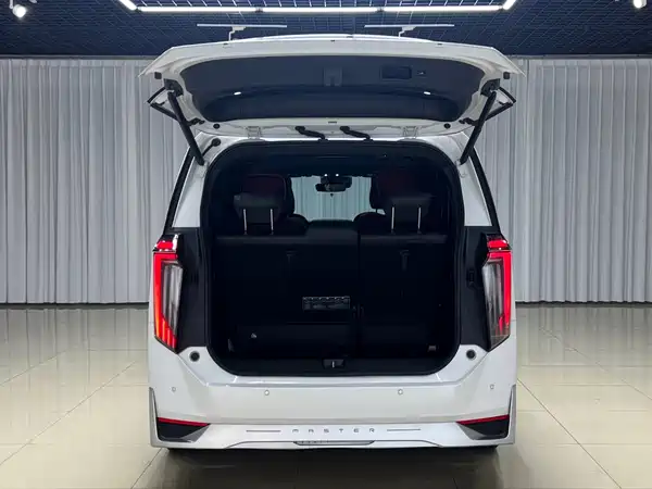 GAC Trumpchi M8 2024