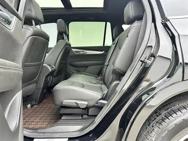 Cadillac XT6 2021