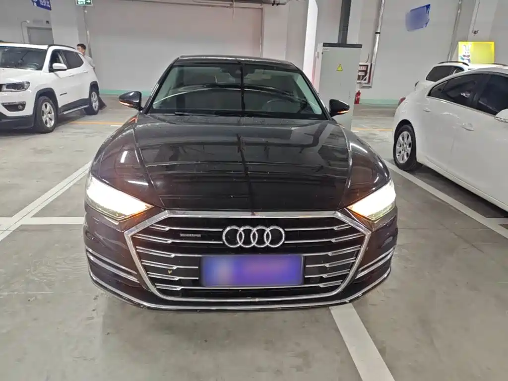 Audi A8 2022