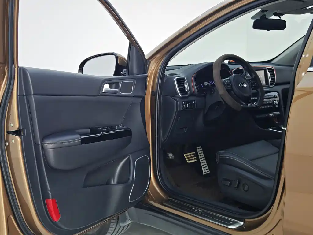 Kia KX5 2016 — фото 30