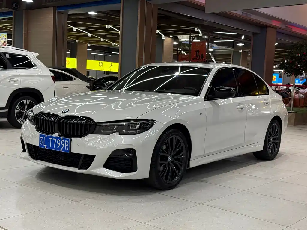 BMW 3 Series 2022