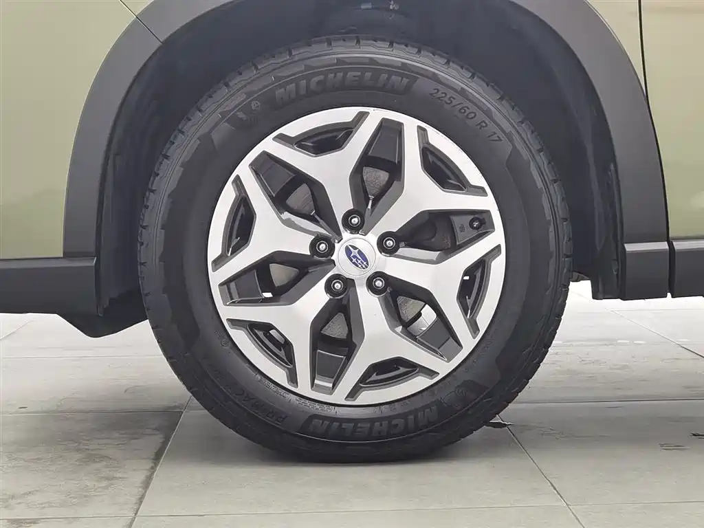 Subaru Forester 2020 — фото 17