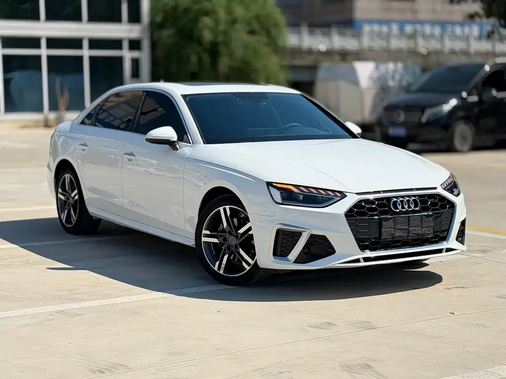 Audi A4L 2021
