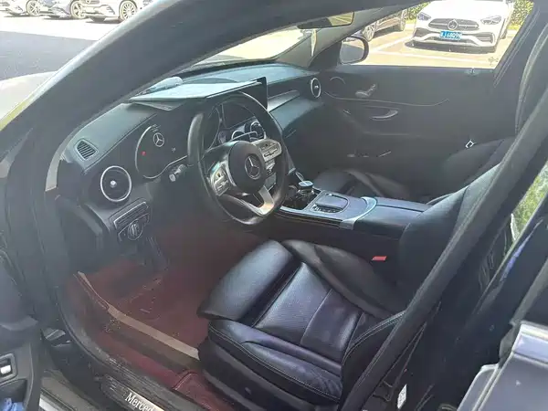 Mercedes-Benz C-Class 2020