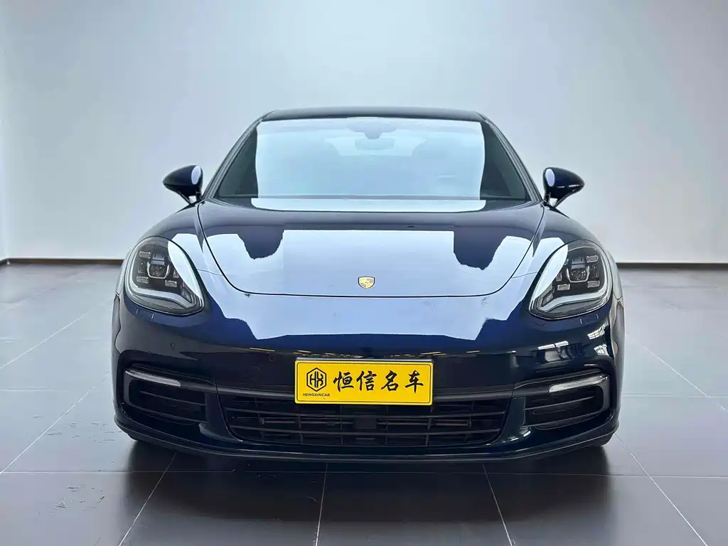 Porsche Panamera 2017 — фото 2