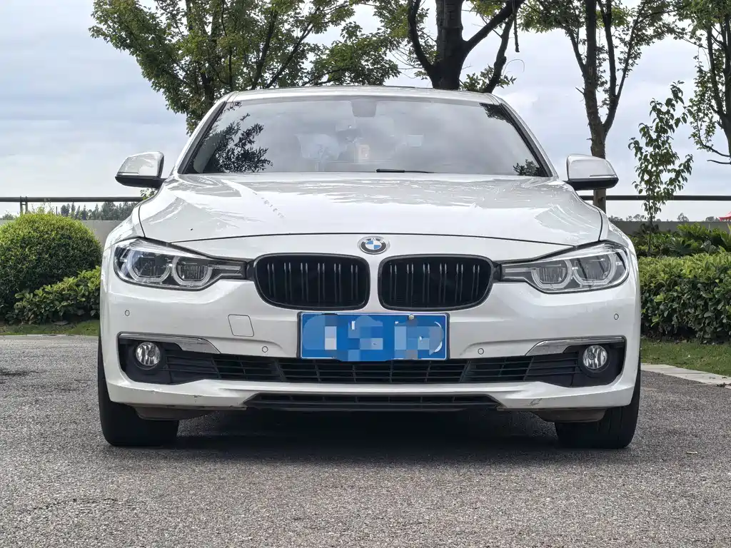 BMW 3 Series 2017