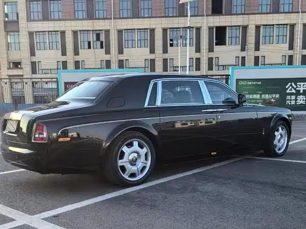 Rolls-Royce Phantom 2006