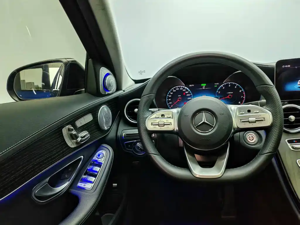 Mercedes-Benz C-Class 2021 — фото 9