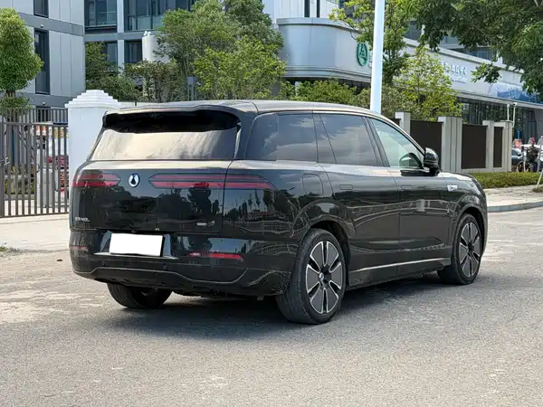 Denza N8L 2025
