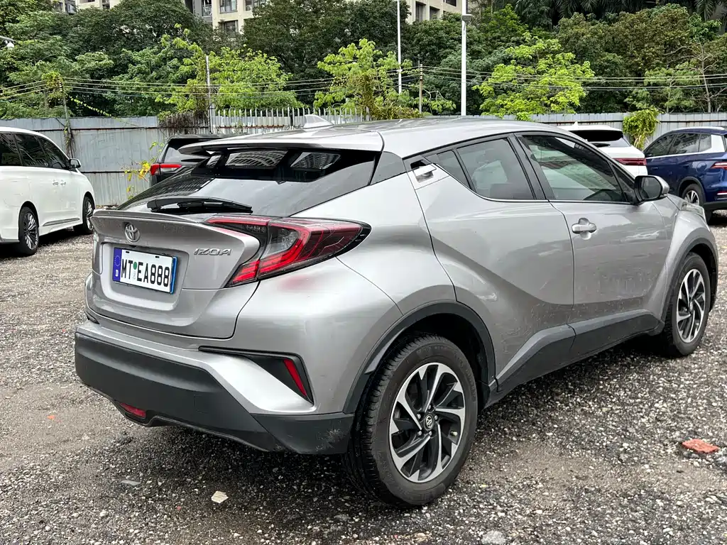 Toyota IZOA 2019 — фото 6