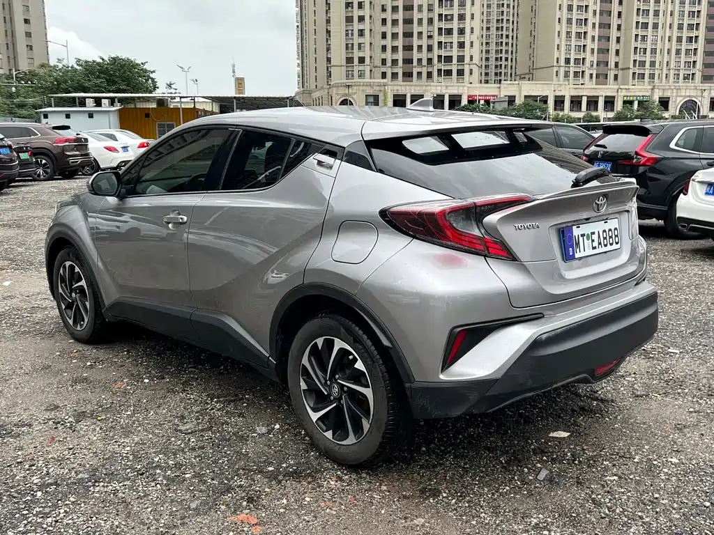 Toyota IZOA 2019 — фото 4