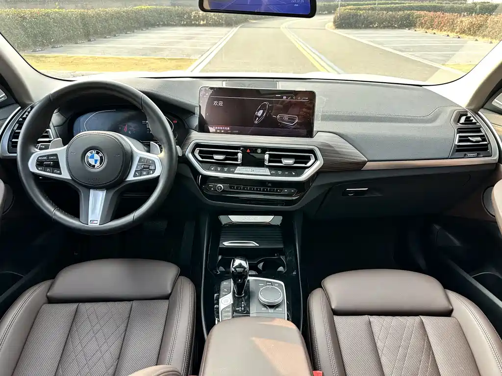 BMW X3 2022 — фото 11
