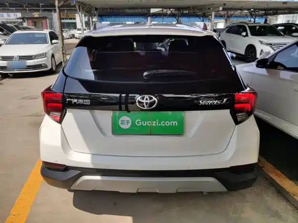 Toyota Yaris L 2020