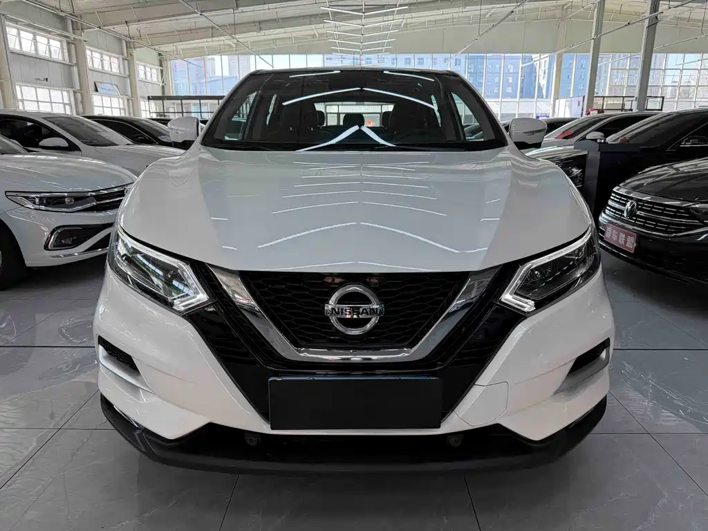 Nissan Qashqai 2021 — фото 2