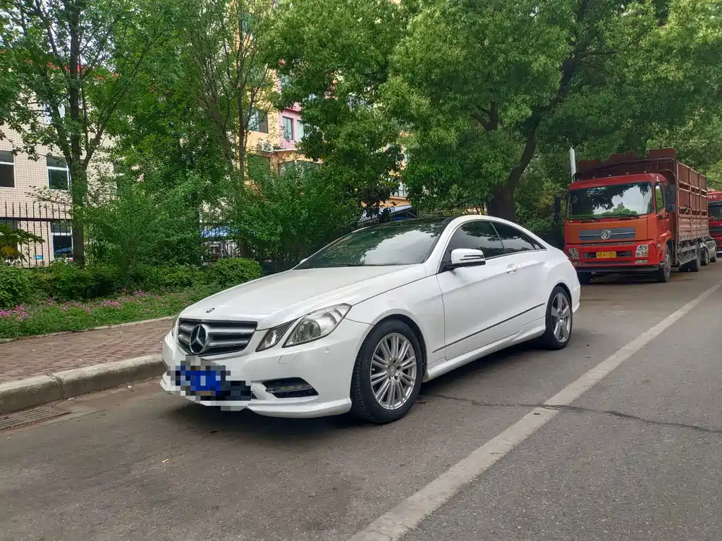 Mercedes-Benz E-Class 2014